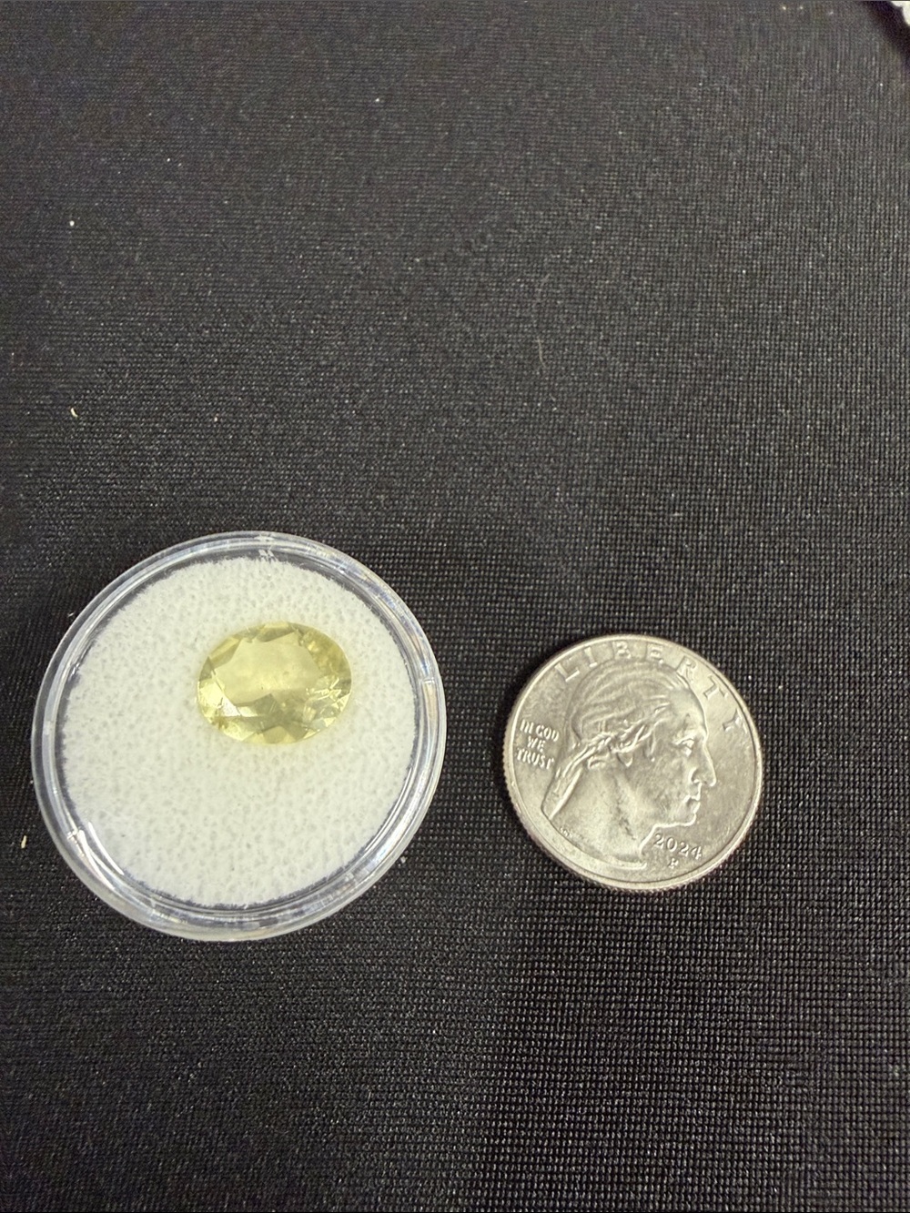 Yellow Oval 3.80 carat Lemon Topaz